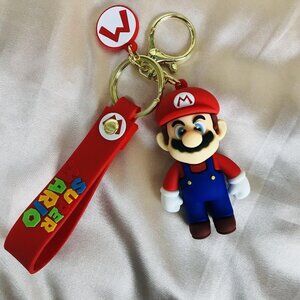 💥New💥Super Mario Brother’s Luigi Keychain💥